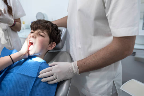 Best Emergency Dental Extractions in Shady Side, MD